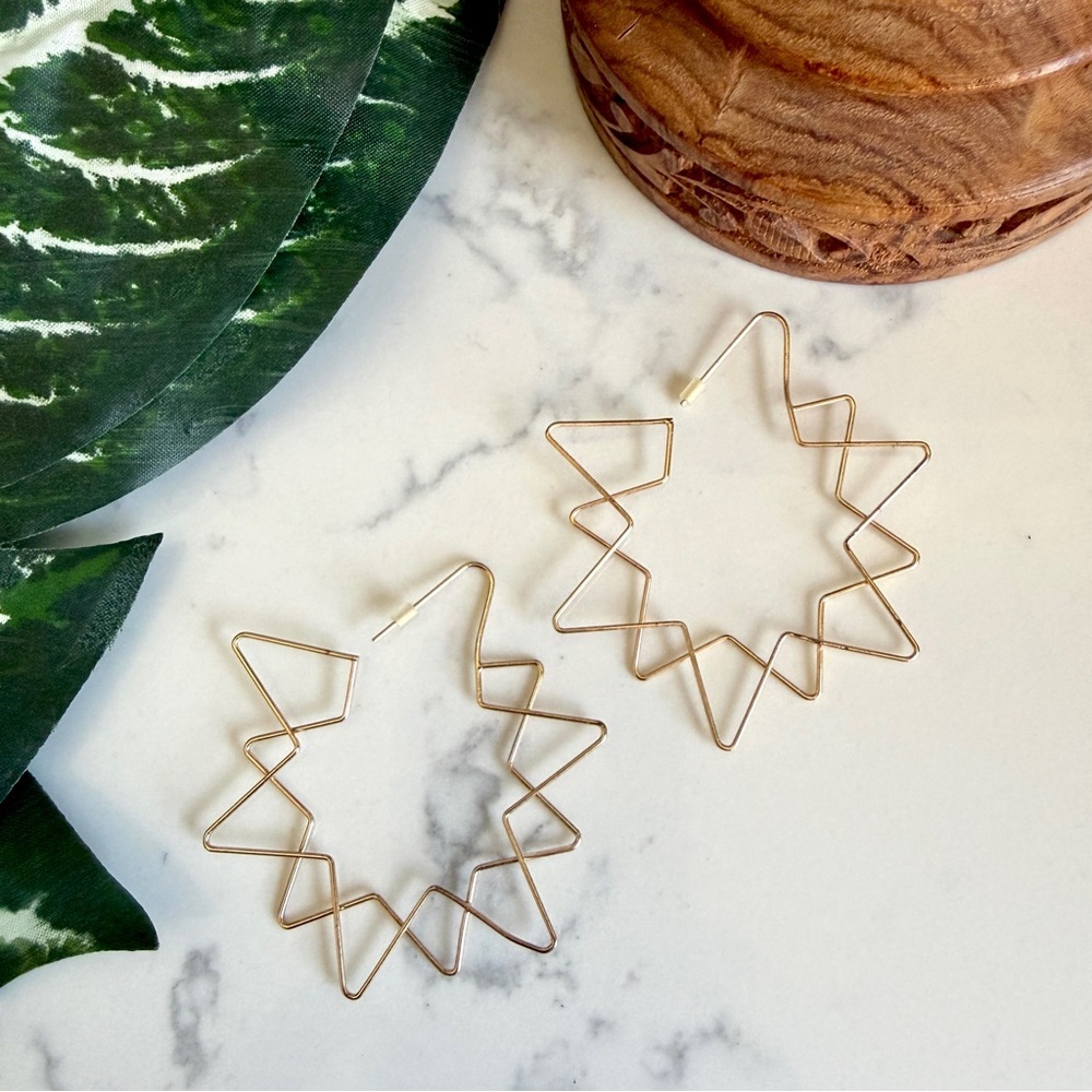 3/$22🩶 Torrid Gold Hoop Star Layer Earrings PREOWNED Bohemian Boho Jewelry